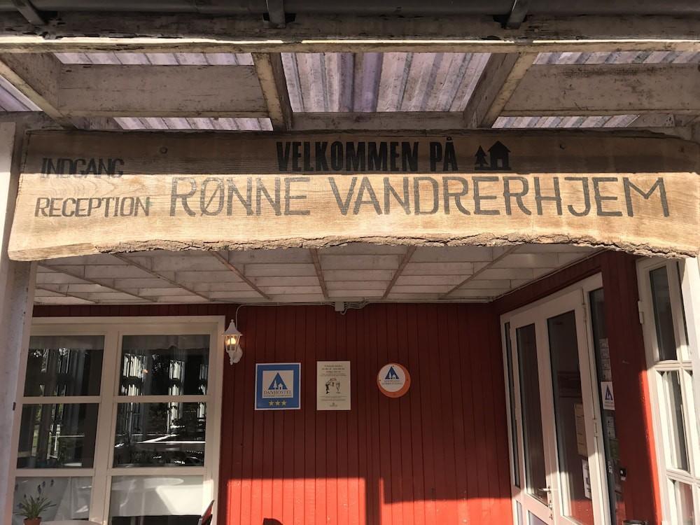 Ronne Vandrerhjem Exterior photo