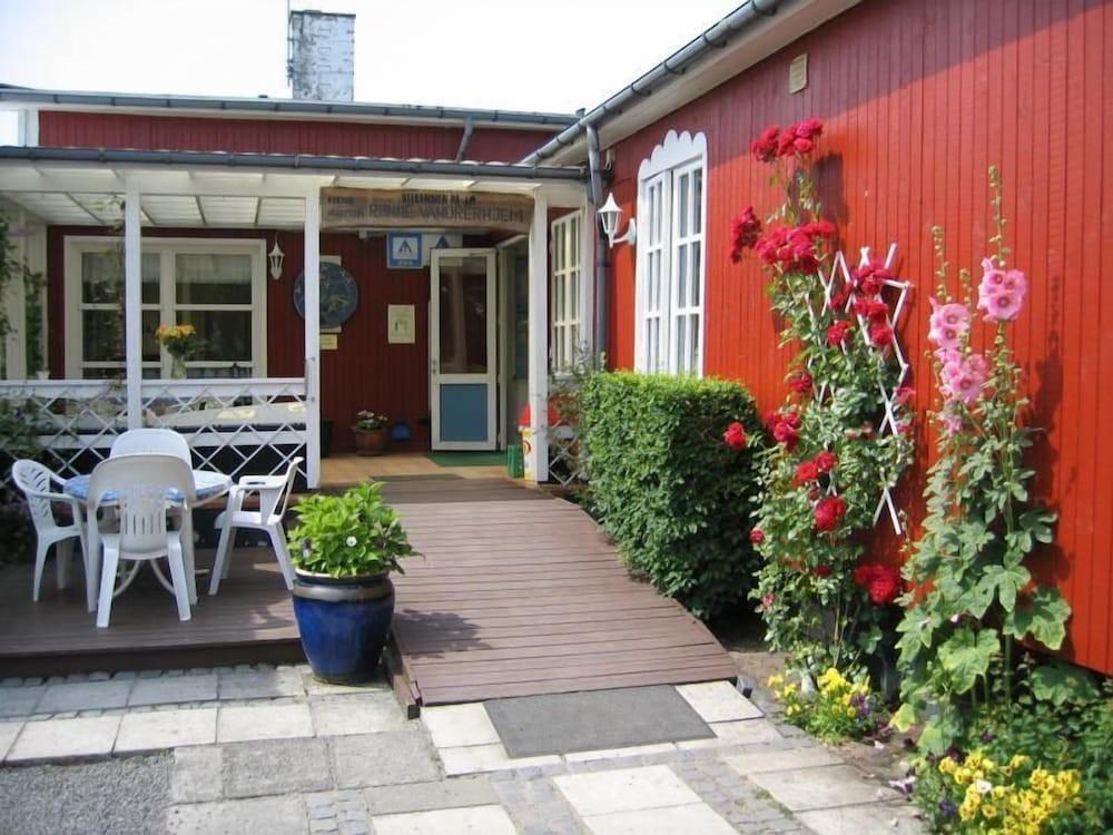 Ronne Vandrerhjem Exterior photo